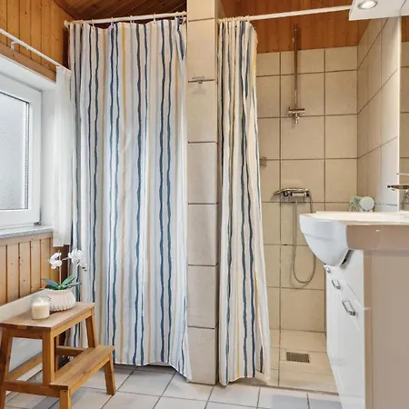 3 Bedroom Amazing In בית נופש