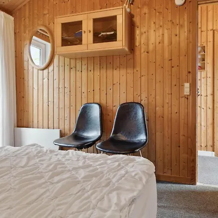 בית נופש 3 Bedroom Amazing In